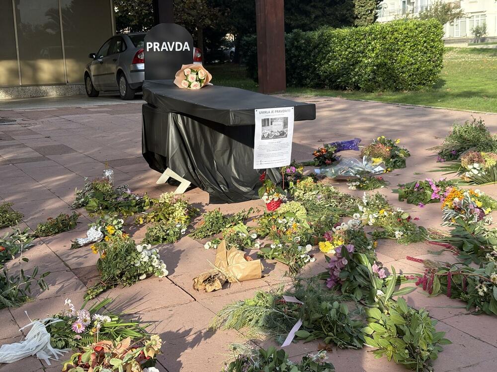 Bivši radnici „Primorke“ protestovali u Baru i Podgorici