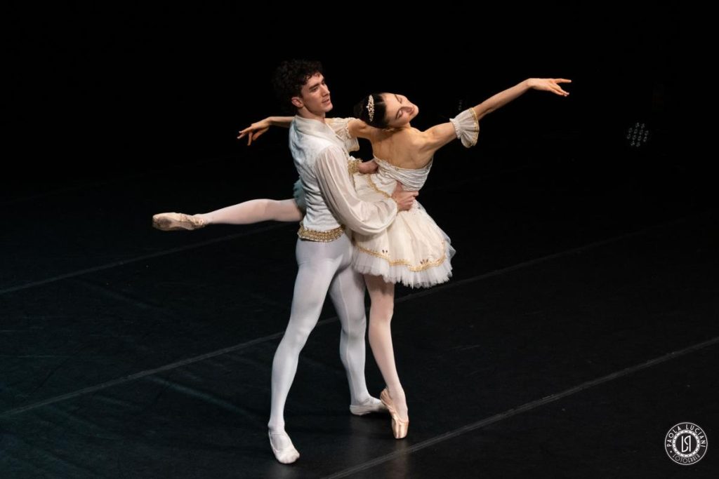 Treće međunarodno baletsko takmičenje u Bolonji okupilo preko 250 mladih umjetnika iz 14 zemalja