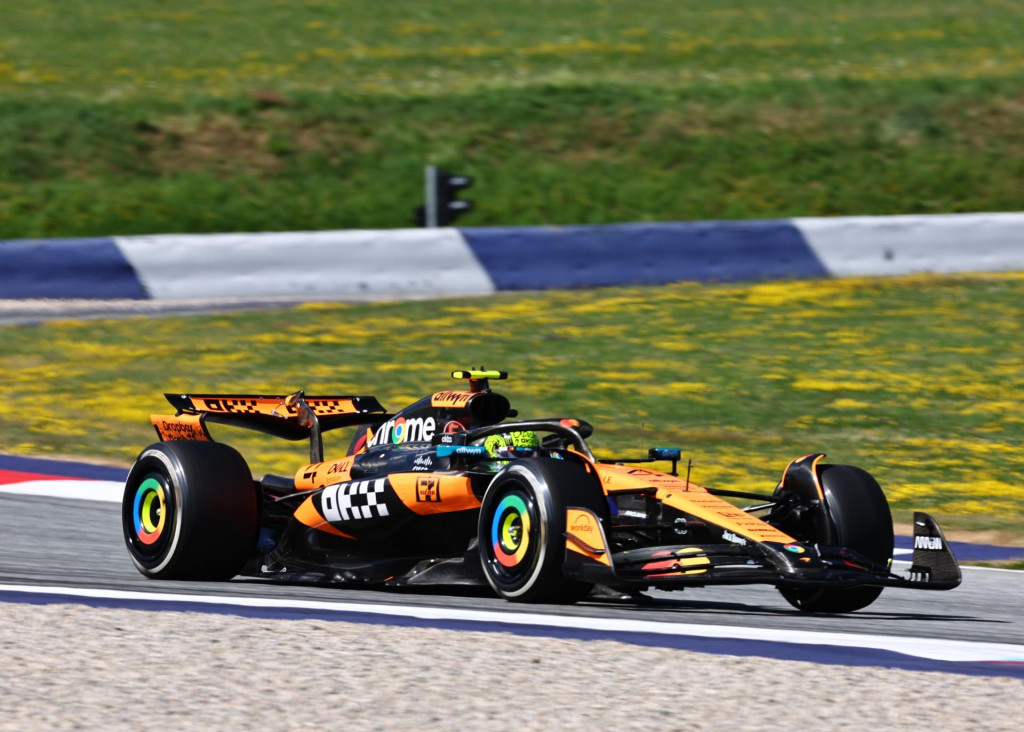 Lando Noris trijumfovao u sprintu u Brazilu: Antoneli i Rasel na podijumu, Pjastri odustao nakon izlijetanja