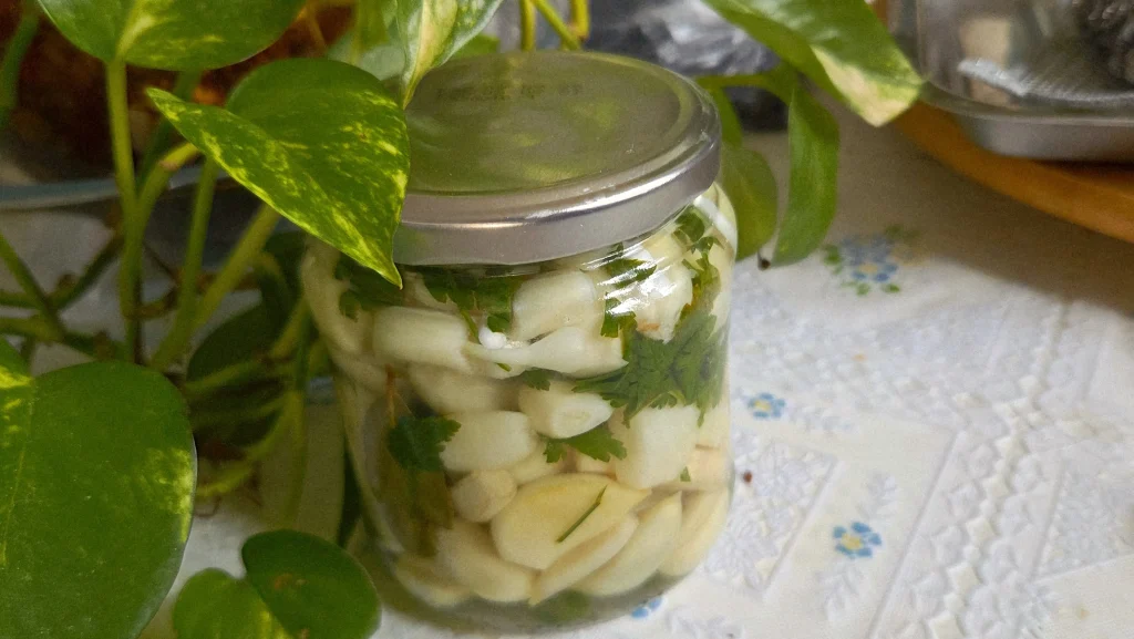 Starinski recept: Marinirani bijeli luk za svaku sezonu
