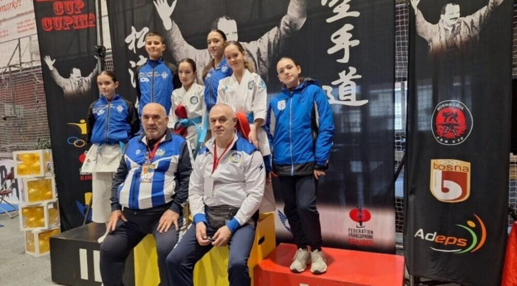 Karate klub Budućnost briljirao na Ćupina kupu u Liježu sa osam osvojenih medalja