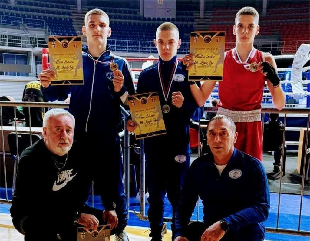Zapažen uspjeh boksera BK Bijelo Polje u Nišu: Dvije zlatne i jedna srebrna medalja na „Balkan open“ ligi