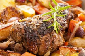 Savršen uskršnji ručak: Recept za najsočniju jagnjetinu koja se topi u ustima