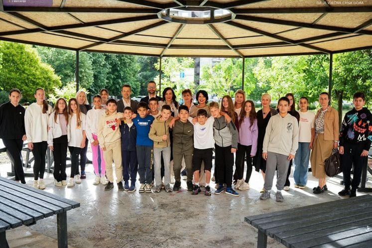 Nova dimenzija učenja i ekologije: Otvorena ljetnja učionica u OŠ „Radojica Perović”