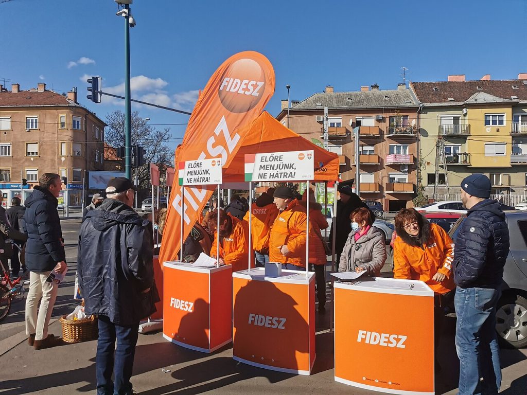 Mađarski mediji pod pritiskom: Pada čitanost, stižu otpuštanja u redakcijama