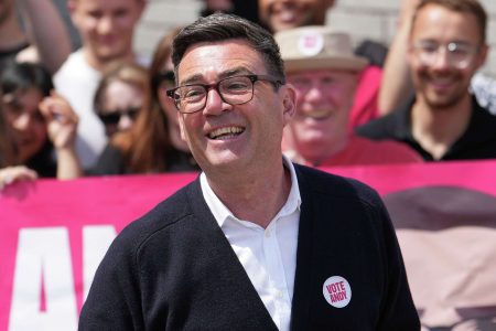 Andy Burnham na putu ka Dauning Stritu: da li je on sljedeći britanski premijer nakon ostavke Starmera?