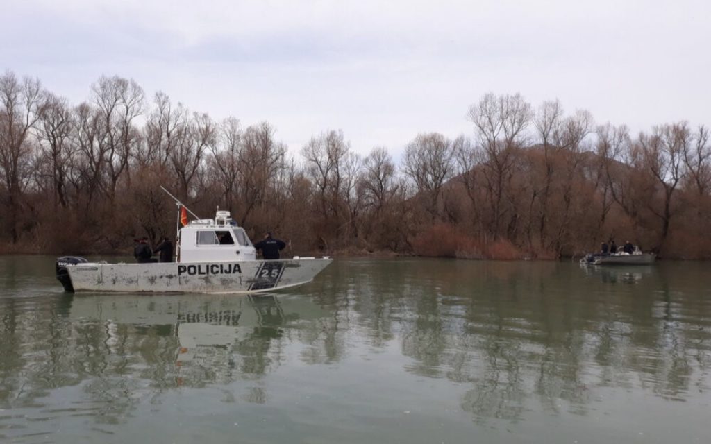 Nesreća na vodi: Sudar dva plovila na Skadarskom jezeru, tri osobe povrijeđene