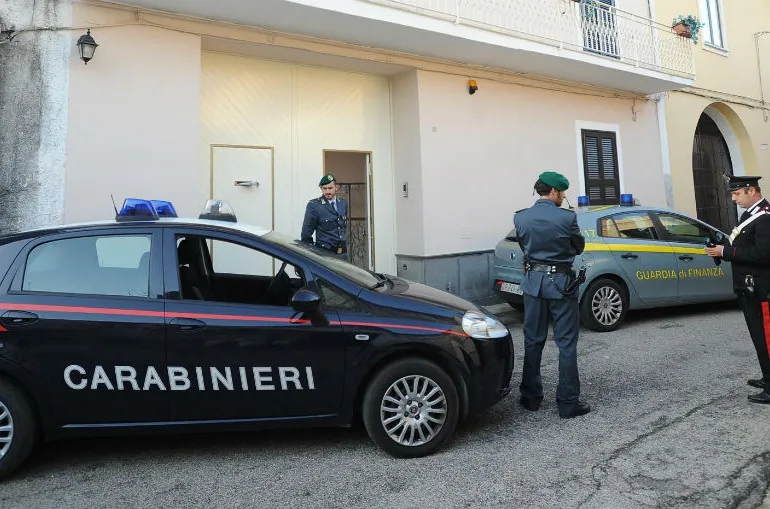 Trag novca iz Andore vodi do Corleonea