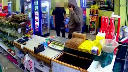 Hrabrost na djelu : Vatrogasac-spasilac razoružao maskiranog razbojnika i spriječio pljačku