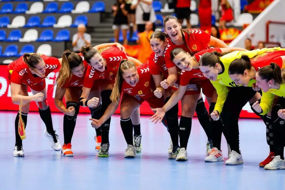 Kadetkinje Crne Gore među osam najboljih na svijetu: Velika pobjeda protiv Njemačke za četvrtfinale