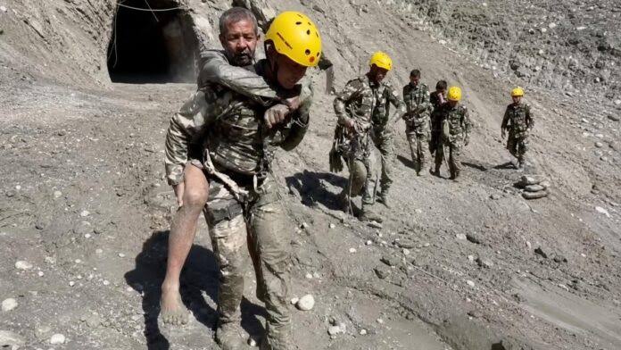 U tunelima u Nepalu zarobljeno više od 900 radnika, traje velika akcija spasavanja