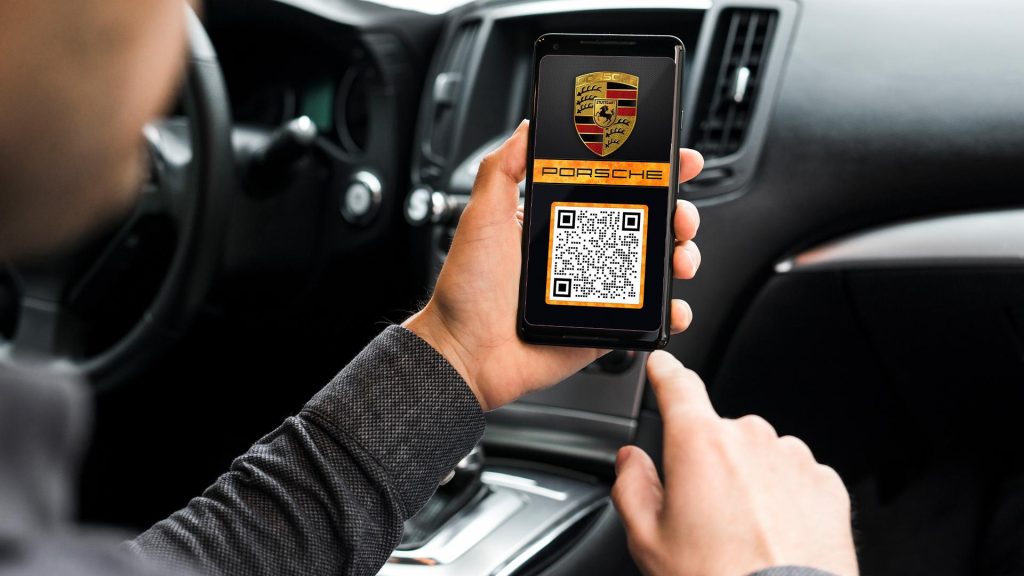 EU uvodi „pasoš“ za automobile: Šta će vozači moći da saznaju skeniranjem QR koda