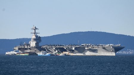 Da li su američki nosači aviona zaista neuništivi? Ovo je njihova najveća slabost