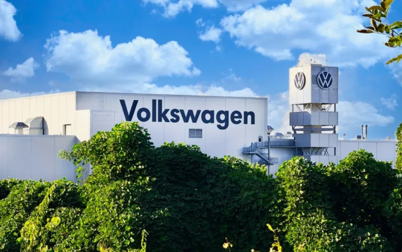 Volkswagen ulazi u najveće restrukturiranje u istoriji: Do 2030. godine 100.000 radnih mjesta manje