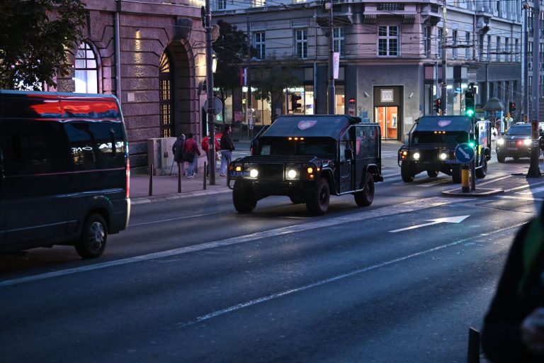 Izlaznost na izborima u Srbiji do 17 časova 60,9 odsto, zabilježeni i incidenti
