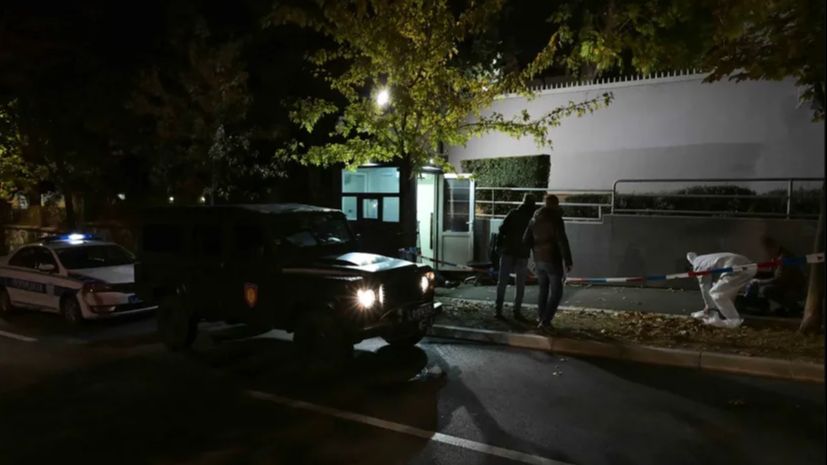 Napad ispred Ambasade Izraela u Beogradu: Napadač ubijen, Srbija podigla nivo terorističke prijetnje na crveni stepen